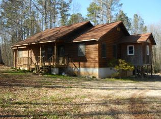 1062 Finch Dr, Winder, GA 30680