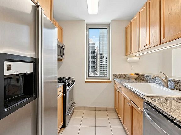 5th image of 1760 2nd Ave APT 15B