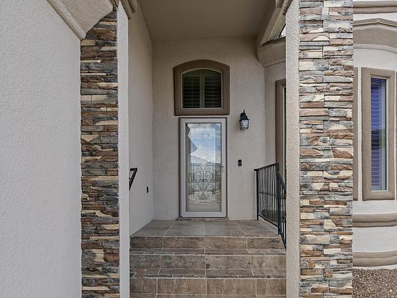 4th image of 7885 Enchanted View Dr