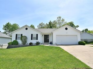 836 Sherwood Forest Ct, O'Fallon, MO 63366