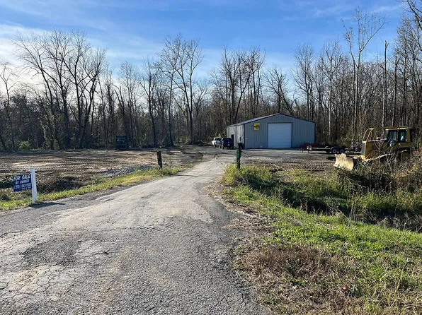 319 Phillip Stone Way, Central City, KY 42330