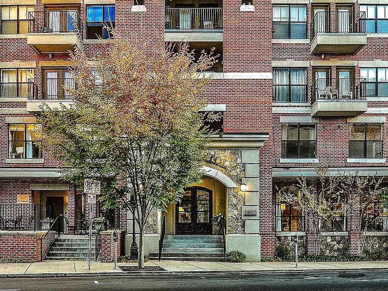 1803 Broadway #328 — Photo 1
