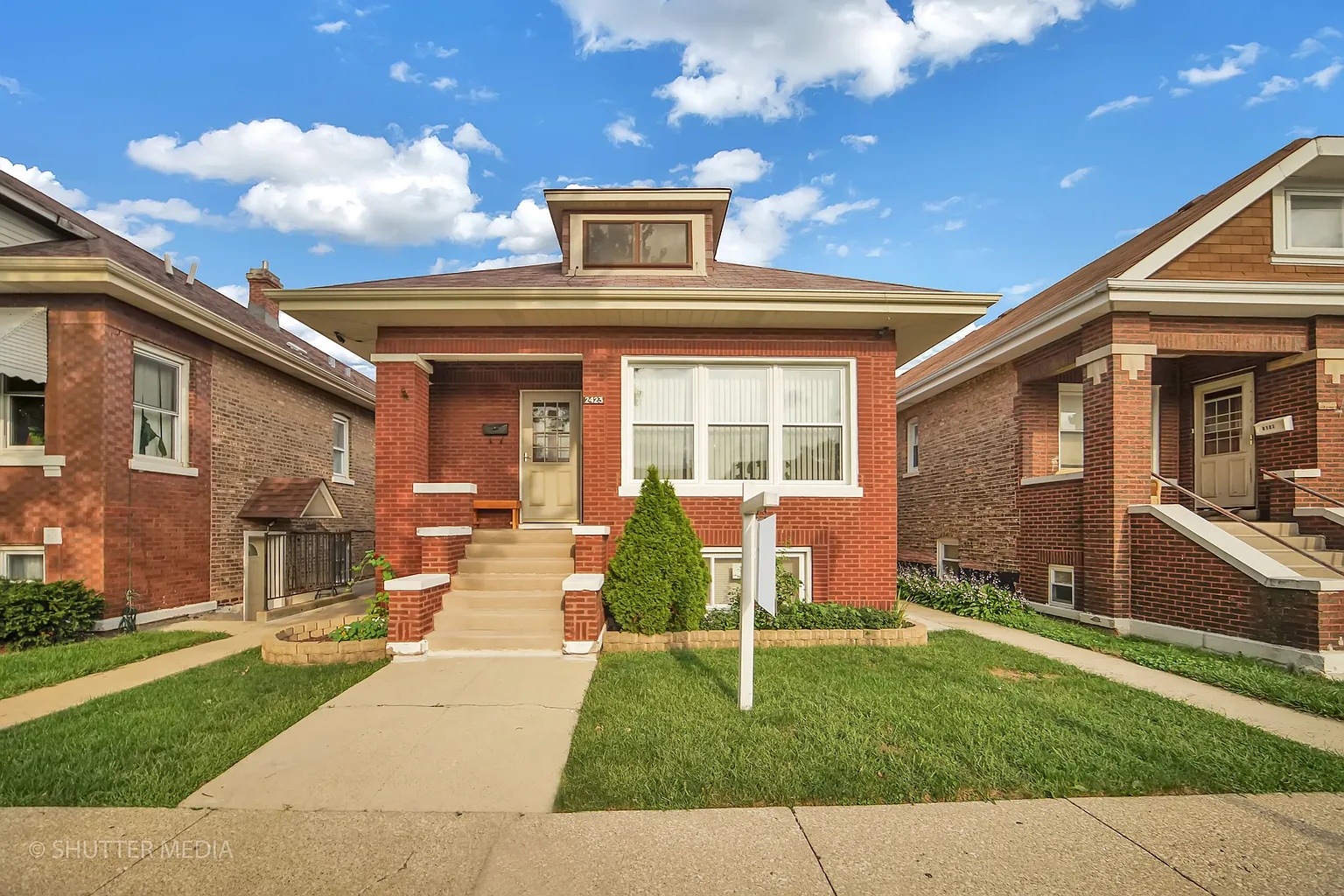 2423 Highland Ave photo 1
