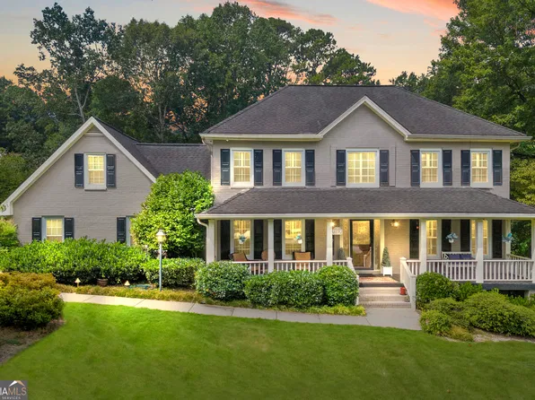 2926 Matthew Ln, Lawrenceville, GA 30044