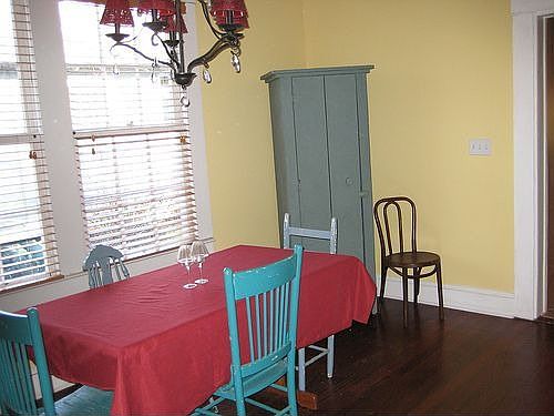 Light filled dining room