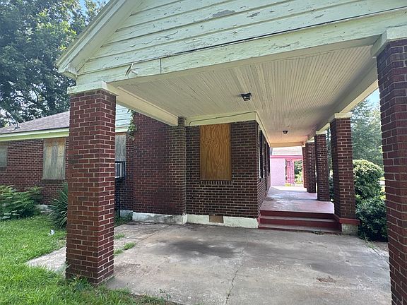 3rd image of 123 S Parkway E