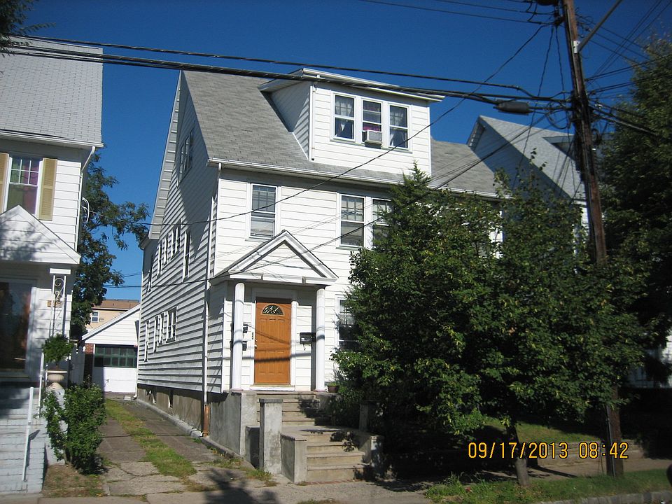 1st image of 325 Ampere Pkwy