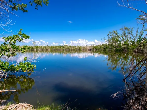 1450 Court Pl #1460, Sanibel, FL 33957