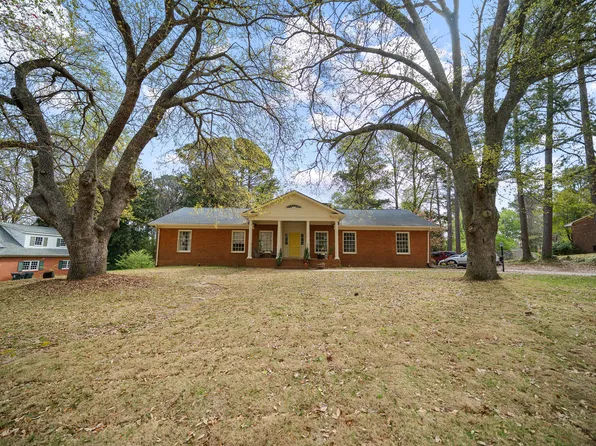 79 S Pleasant St, Angier, NC 27501