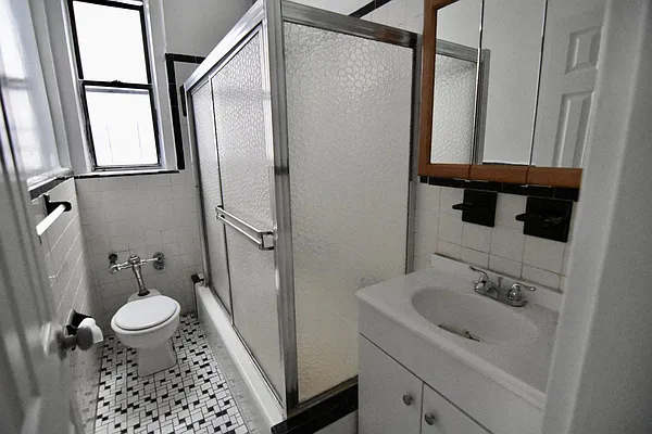 Rented by Bohemia Realty Group | media 15