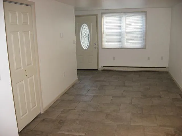 433 N 3rd St — Photo 3
