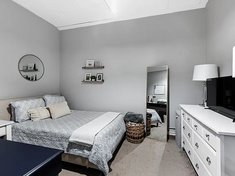 115 W 23rd St #31 — Photo 13
