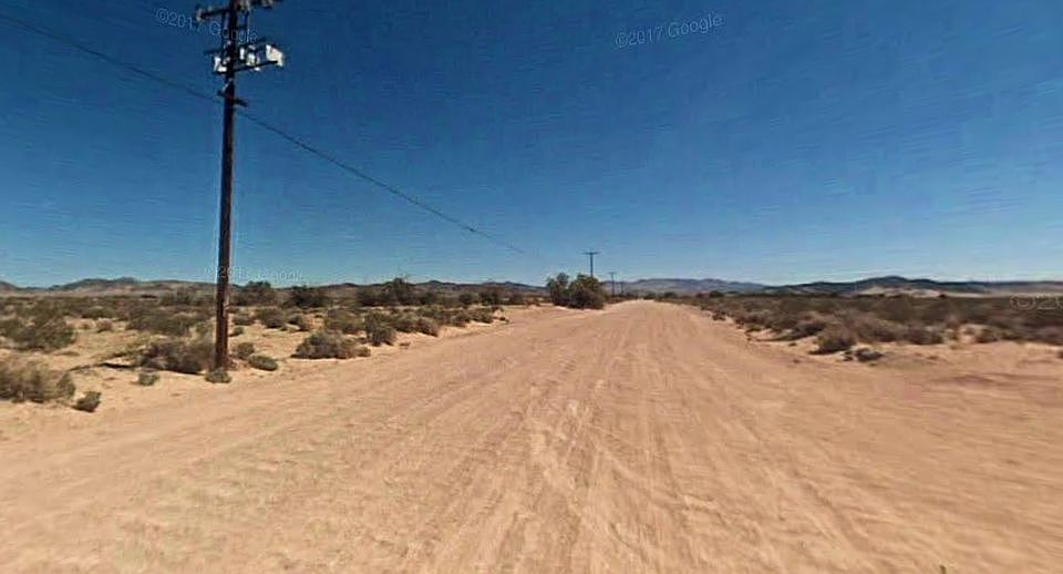 2nd image of 100 Riverside Rd