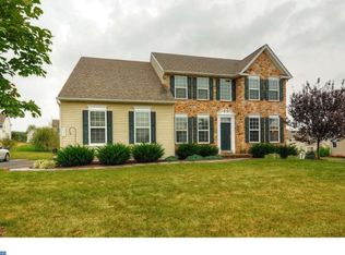 111 Fairbrook Dr, Gilbertsville, PA 19525