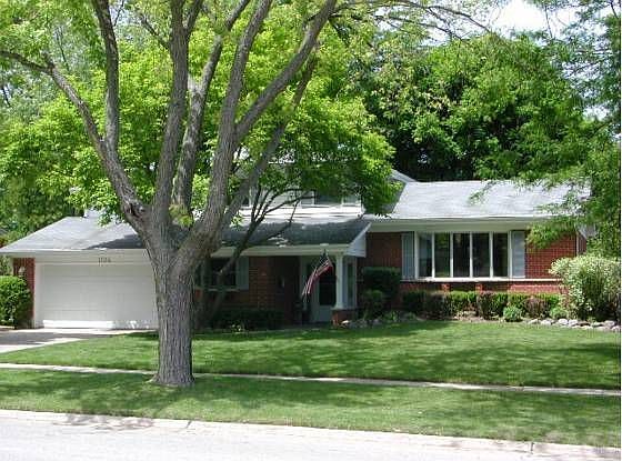1st image of 1104 Fairlawn Ave