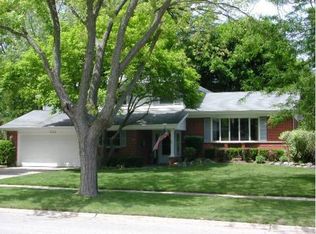 1104 Fairlawn Ave, Libertyville, IL
