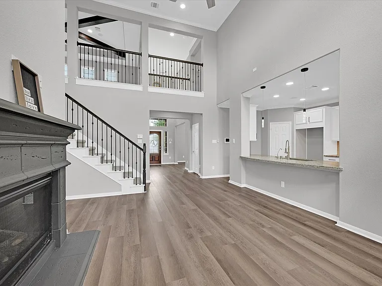 3834 Supremes Trl — Photo 13