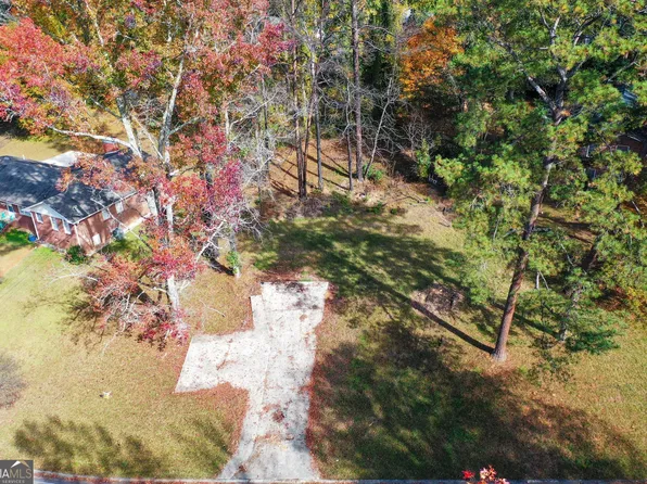 1360 Hammack Dr, Morrow, GA 30260