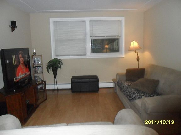 4th image of 5810 2 1/2 St NE APT 1