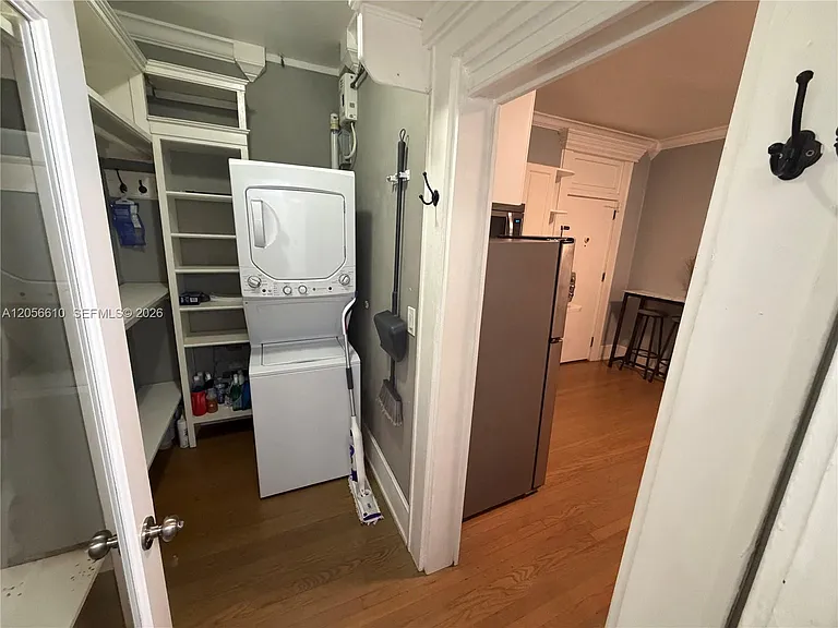 124 Mendoza Ave #2A — Photo 11