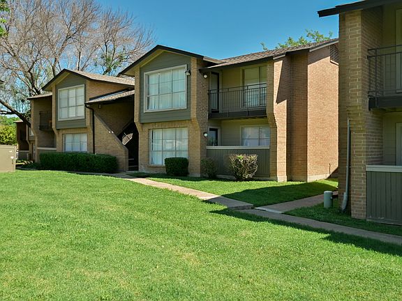 2nd image of 301 W Normandale St #2023