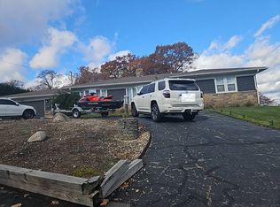 7 Tabor Dr, Johnston, RI 02919