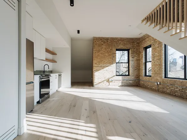 1712 Oak Ave Unit 8, Evanston, IL 60201