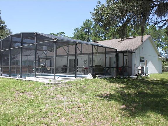 4th image of 6366 Bennett Ct