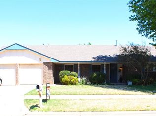 2307 NE Village Dr, Lawton, OK 73507