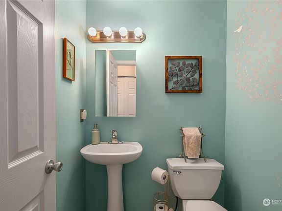 4th image of 6337 Onyx Court SE