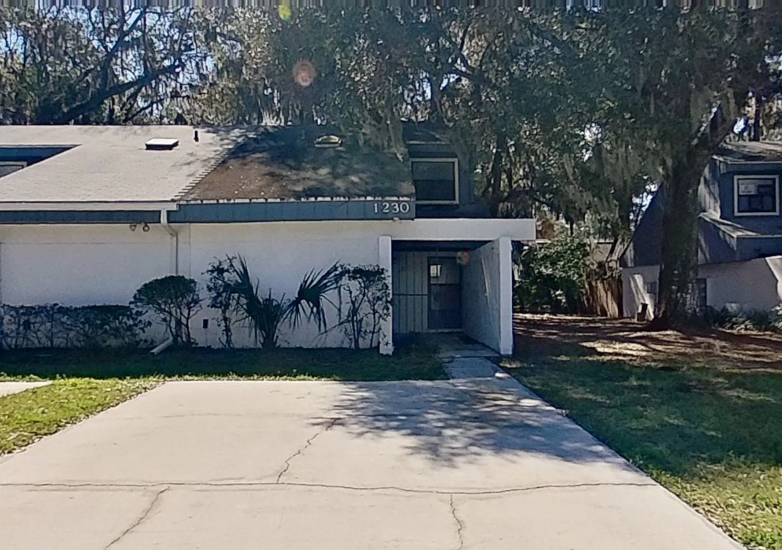 Partially upgraded 2Bedroom Townhouse in Mayport Landing! — Photo 1