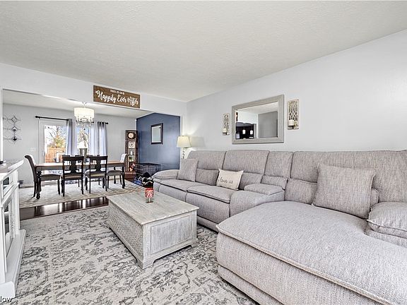 5th image of 119 Paradise Dr