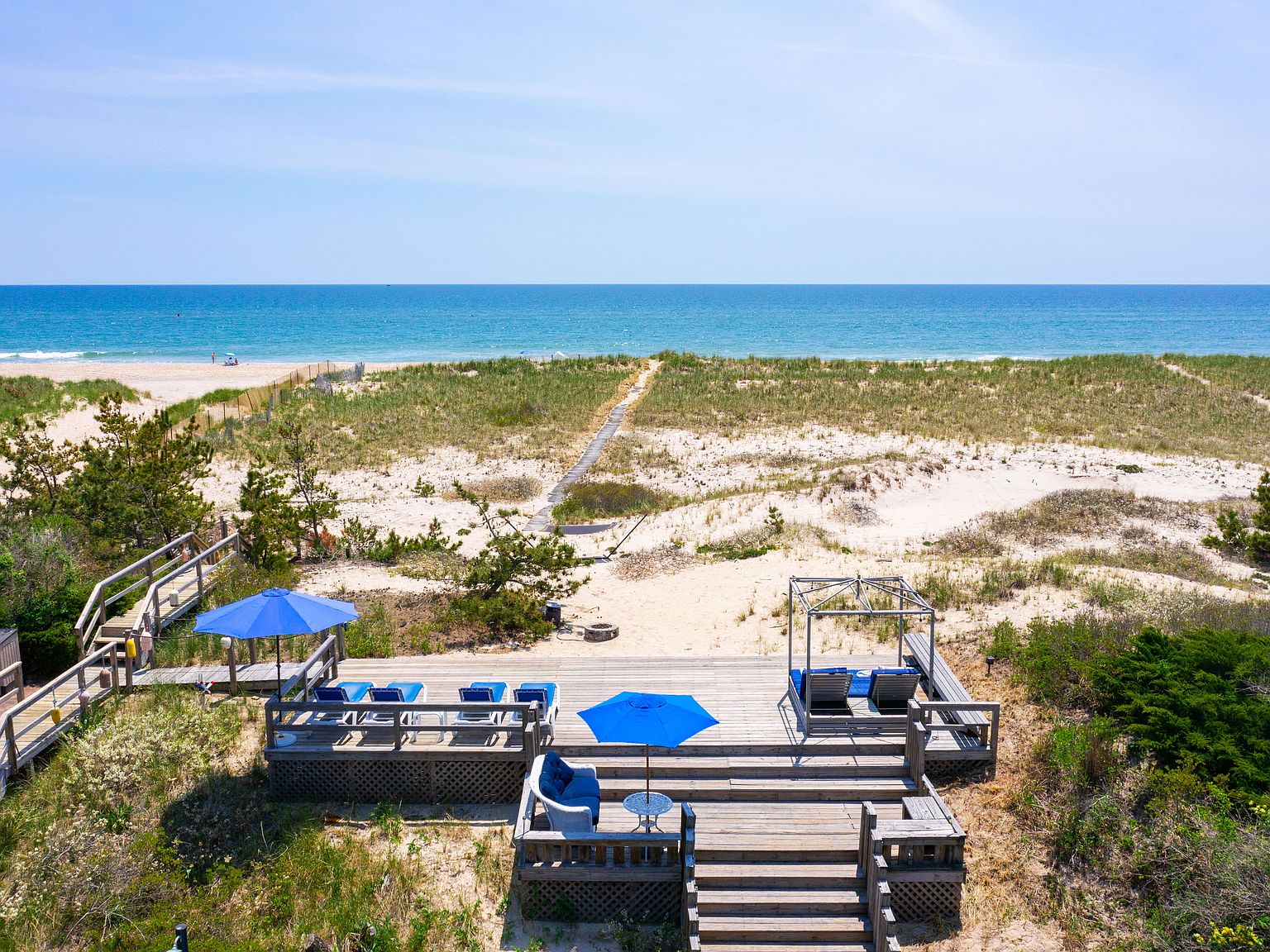 1420 Meadow Ln, Southampton, NY 11968 Zillow