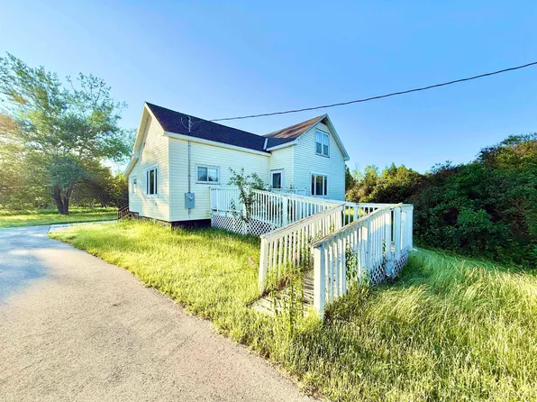 N16326 Laf Avenue Ln #D3, Wilson, MI 49896