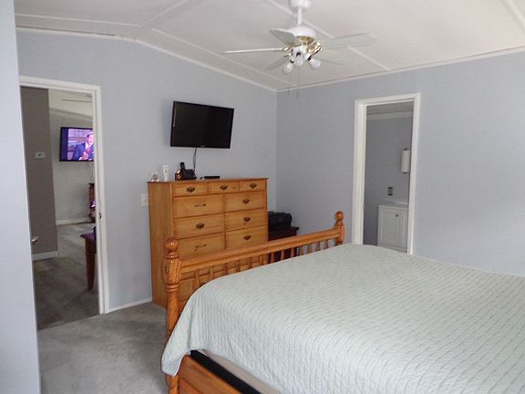 Master Bedroom 182 