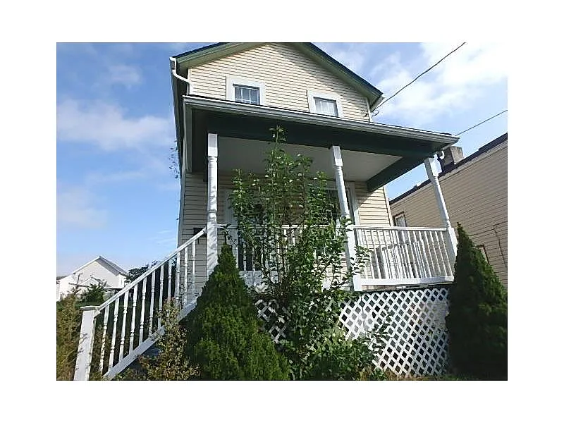 609 Lincoln St photo 1