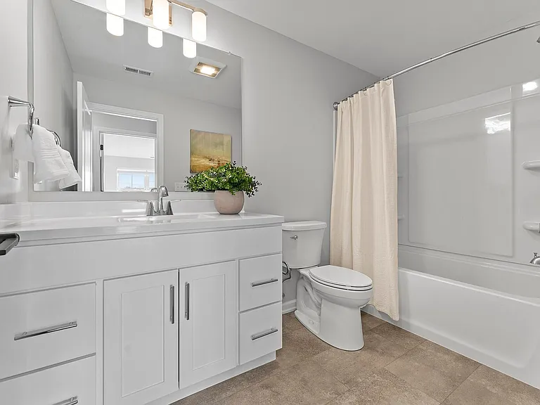 The Grand Meadows — Photo 17