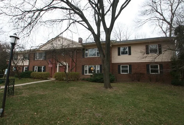 W Bluemound Rd — Photo 1