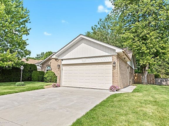 3rd image of 49351 Heath Place Ct