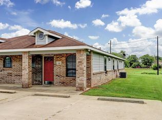 340 6th St, Hempstead, TX 77445