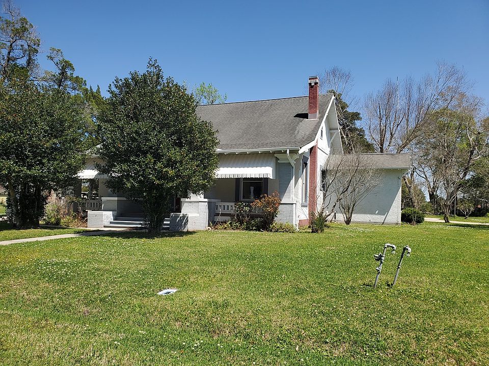 2nd image of 1669 Avenue C