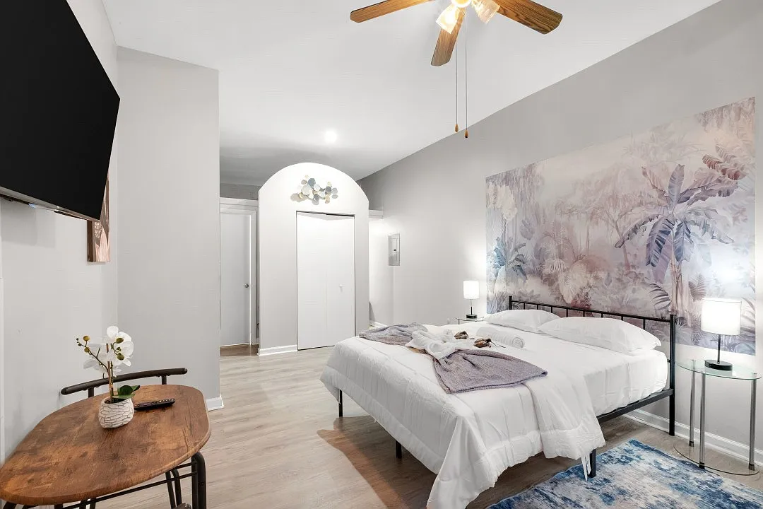 Building Photo - 712 S 19th St #1