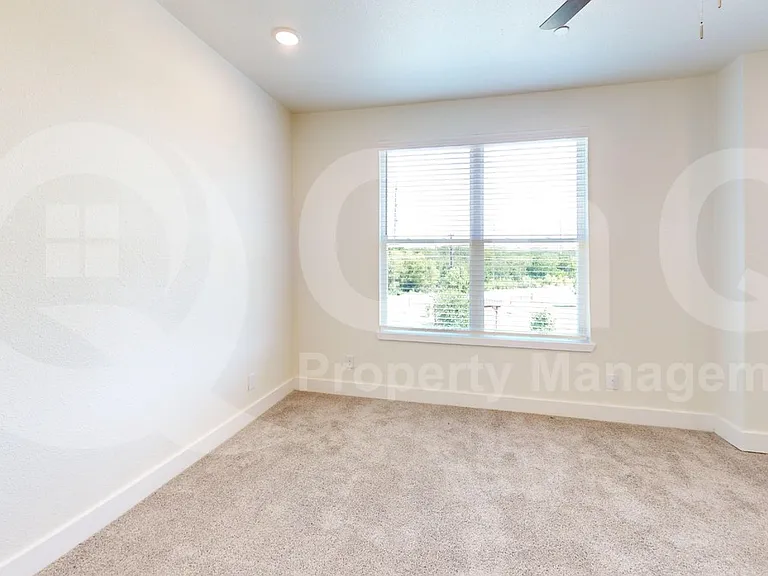 237 Mule Deer Mews — Photo 11