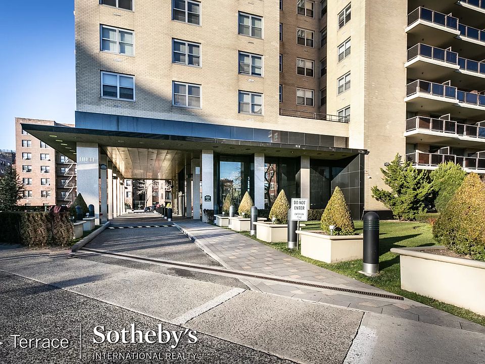 2nd image of 110-11 Queens Blvd #26B