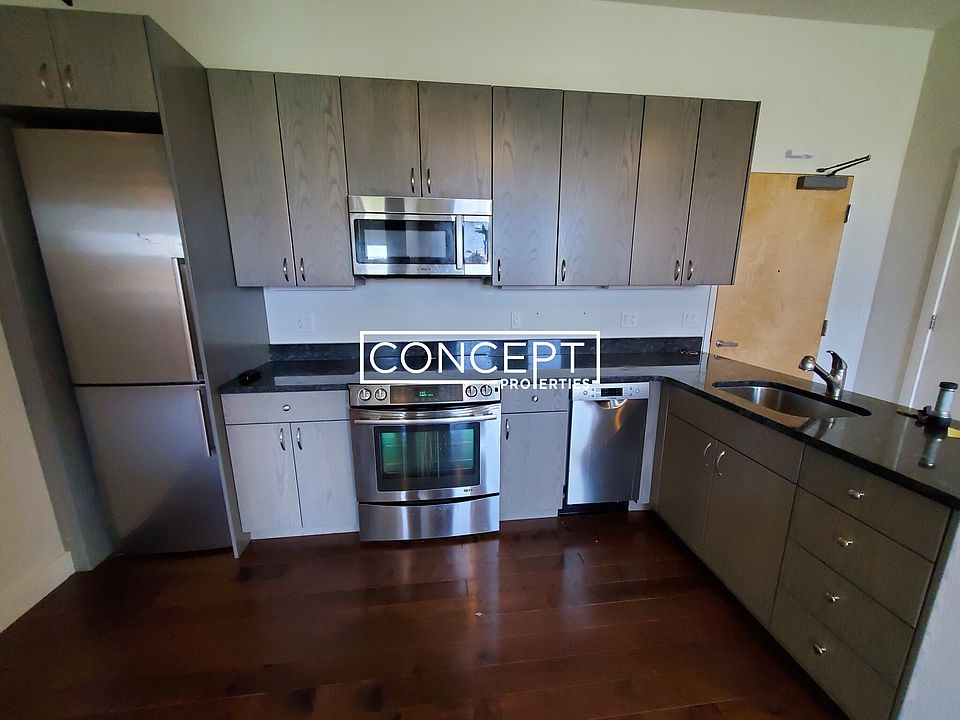2nd image of 460 Harrison Ave #421C