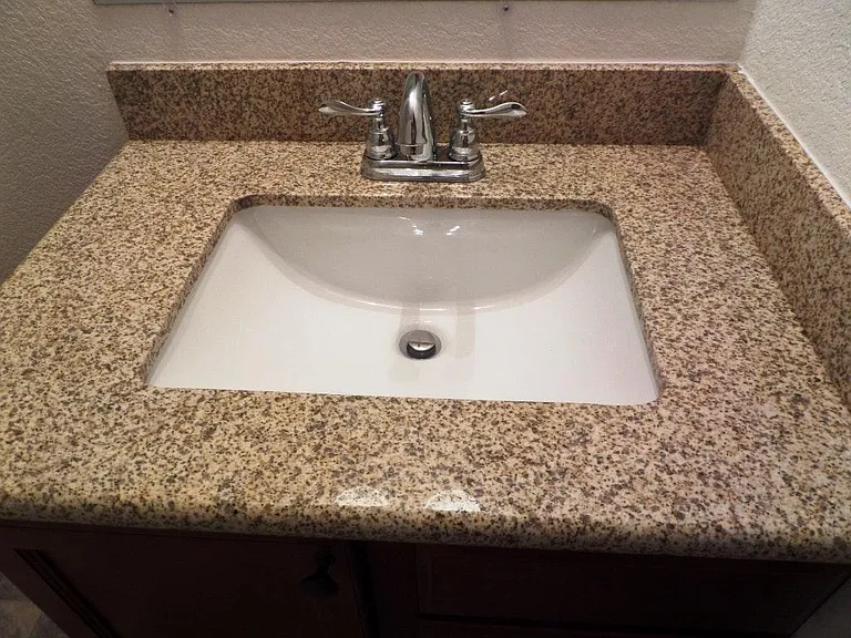 4317 SE Whiteoak Ln — Photo 9