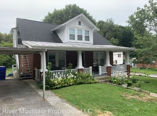 300 Upland Rd APT 1, Blacksburg, VA 24060