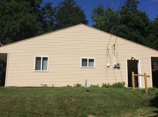 1213 N Lake George Rd, Attica, MI 48412