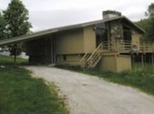 1489 Old Stage Rd, Westford, VT 05494