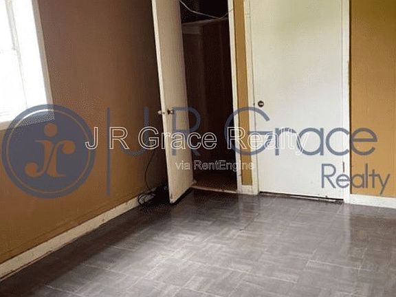 5th image of 801 E Yeagua St APT 1